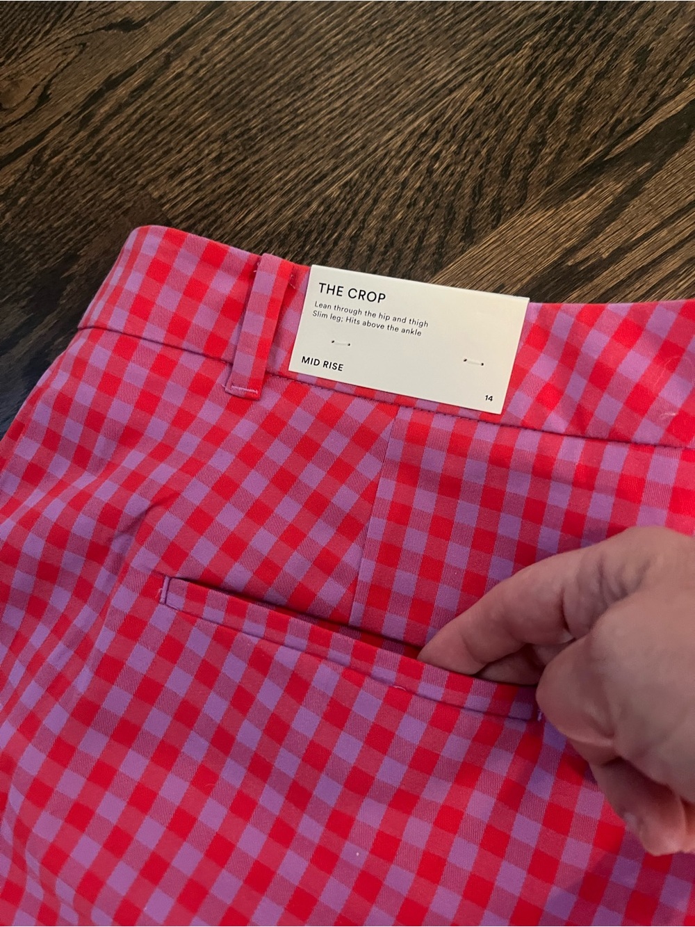 Ann Taylor Pink & Red Gingham Crop pants NWT sz 14 Classic silhouette fun colors - Picture 4 of 7